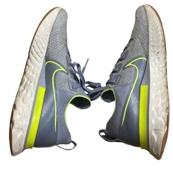 Nike React sneakers mens Infinity Run Particle Grey Volt in size 12 - Picture 8 of 10
